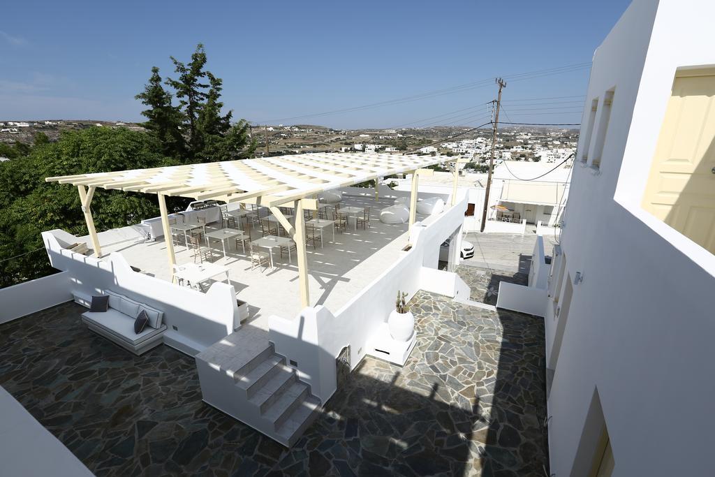 אדאמאס The White Suites מראה חיצוני תמונה