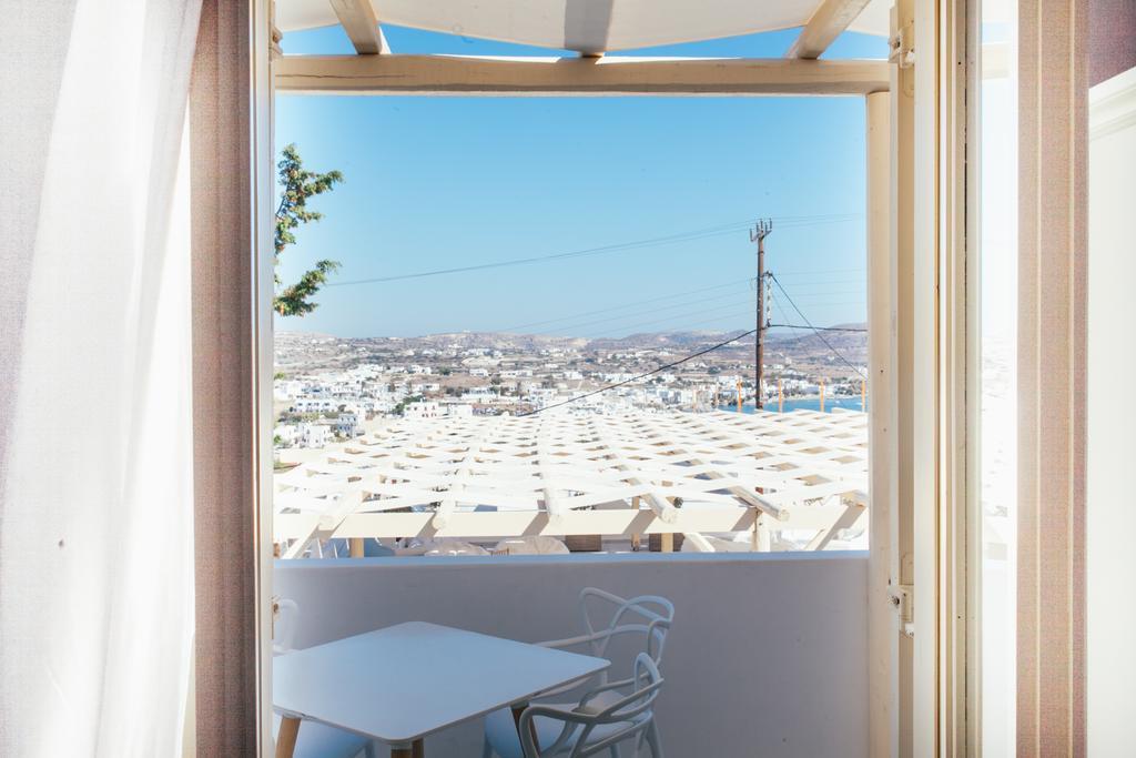 אדאמאס The White Suites חדר תמונה