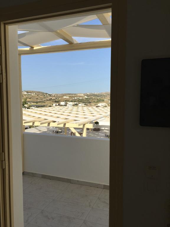 אדאמאס The White Suites מראה חיצוני תמונה